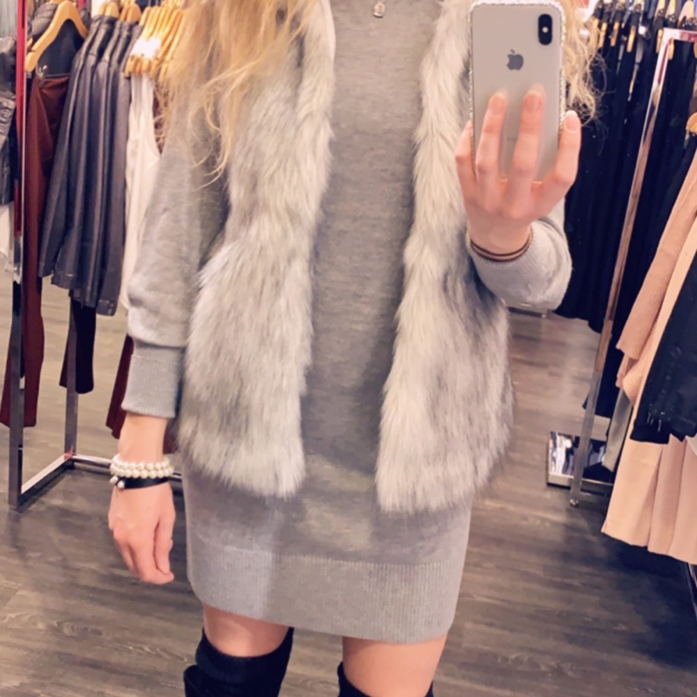 White House black market white and gray fur vest